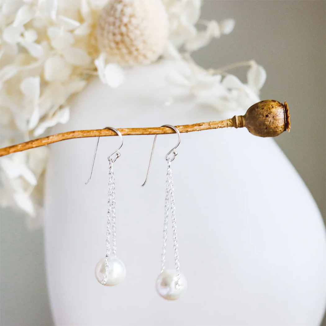 Fabuleux Vous Silver Perle Double Chain Freshwater Pearl Earrings