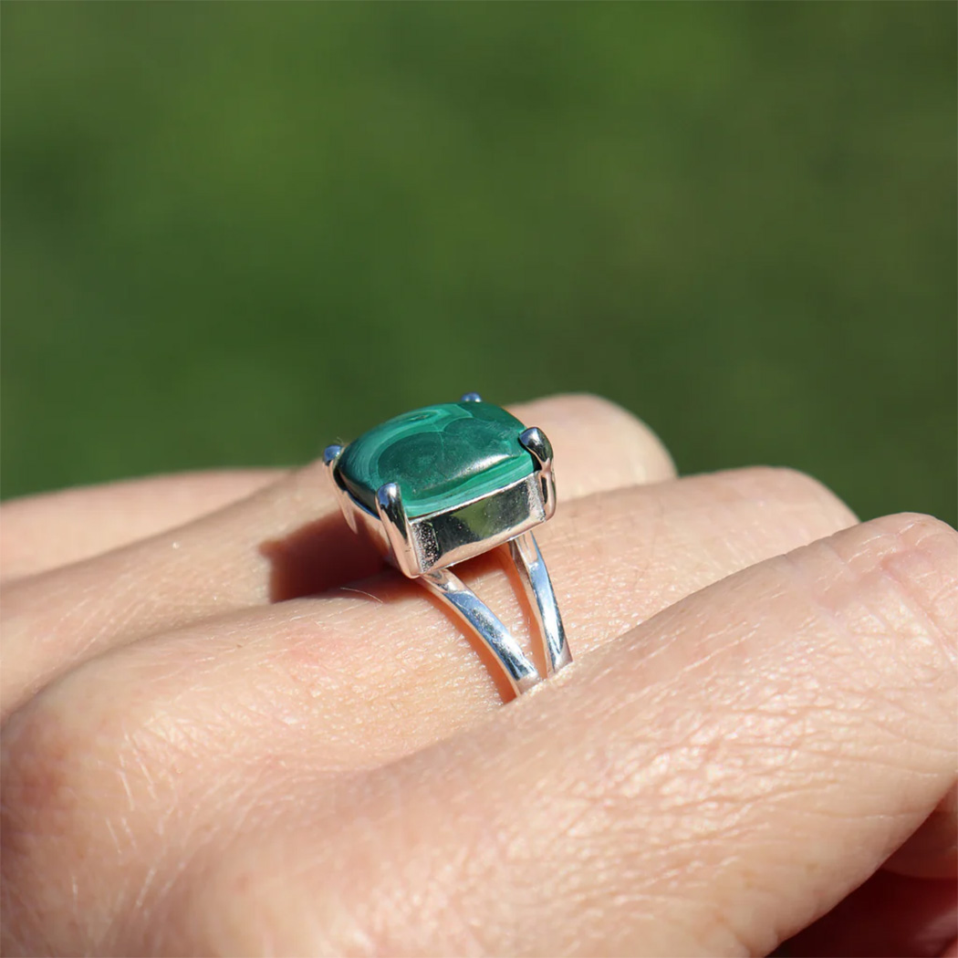 Fabuleux Vous La Stele Malachite Square Ring (Free Size)